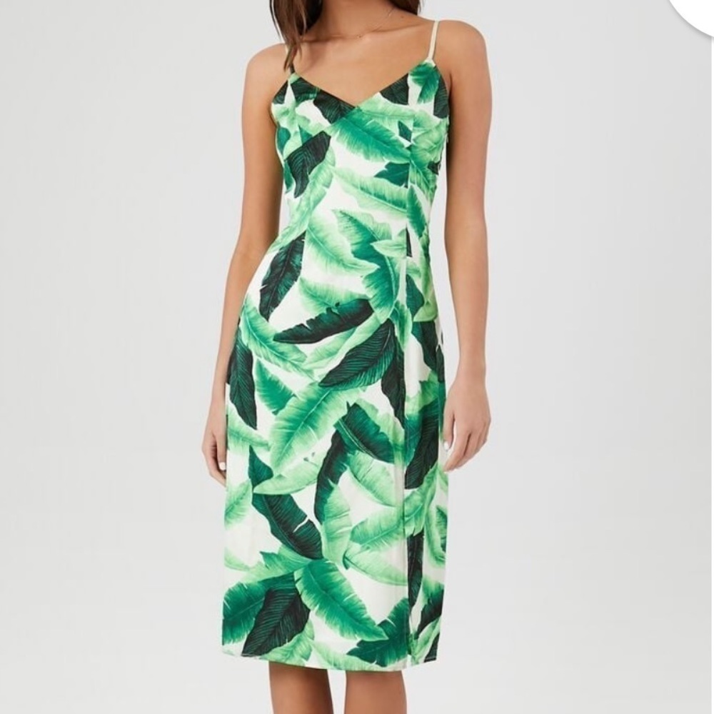 Forever 21 Twist back tropical leaf midi dress